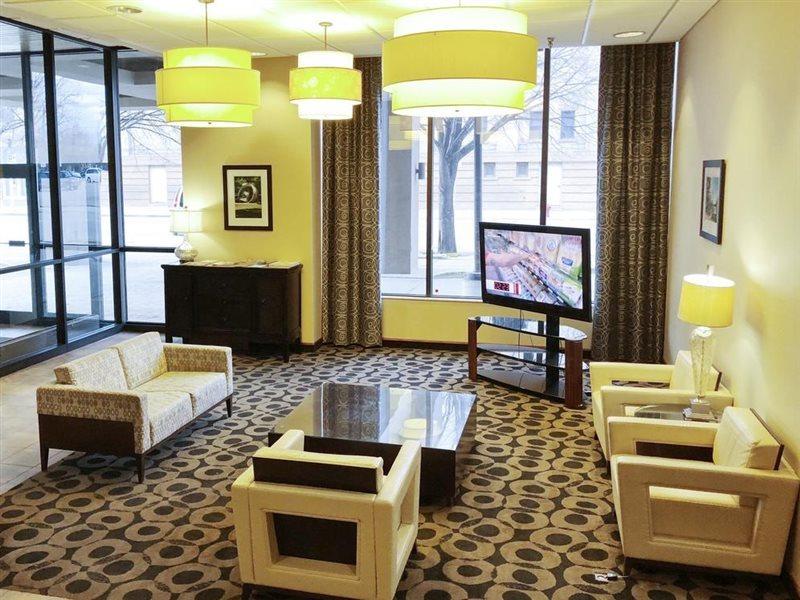 Radisson Hotel Бисмарк Екстериор снимка