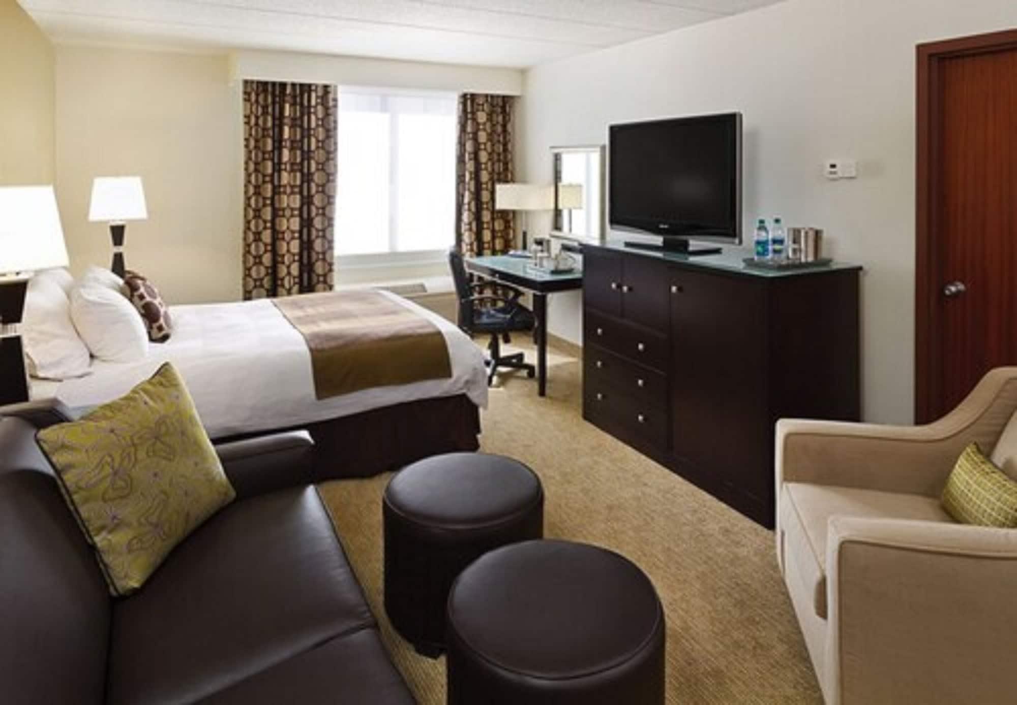 Radisson Hotel Бисмарк Екстериор снимка